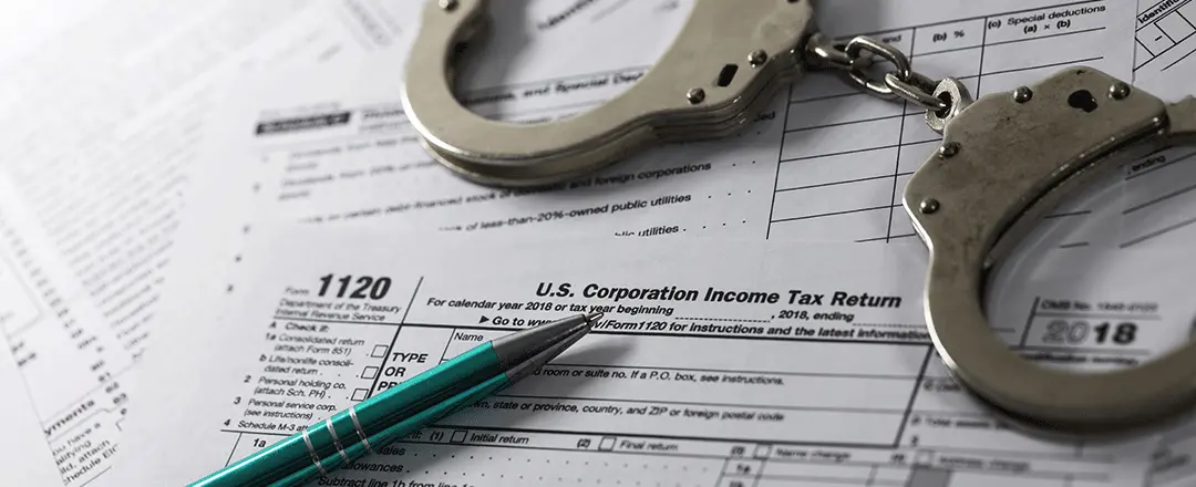 Helps taxpayers in Houston